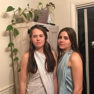 Meet your Posher, Bailey and Kylie